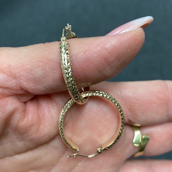 14k Solid Yellow Gold Hoop Earrings - Picture 14 of 16